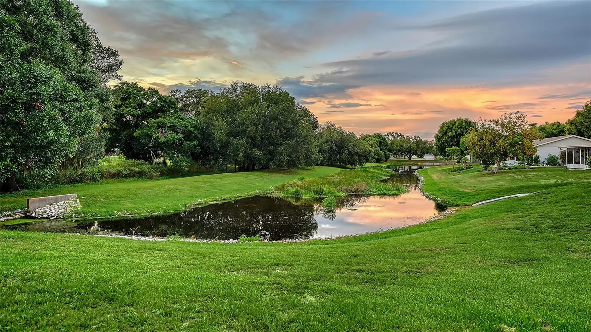 2481 S Scarlet Oak Court Sarasota FL 34232