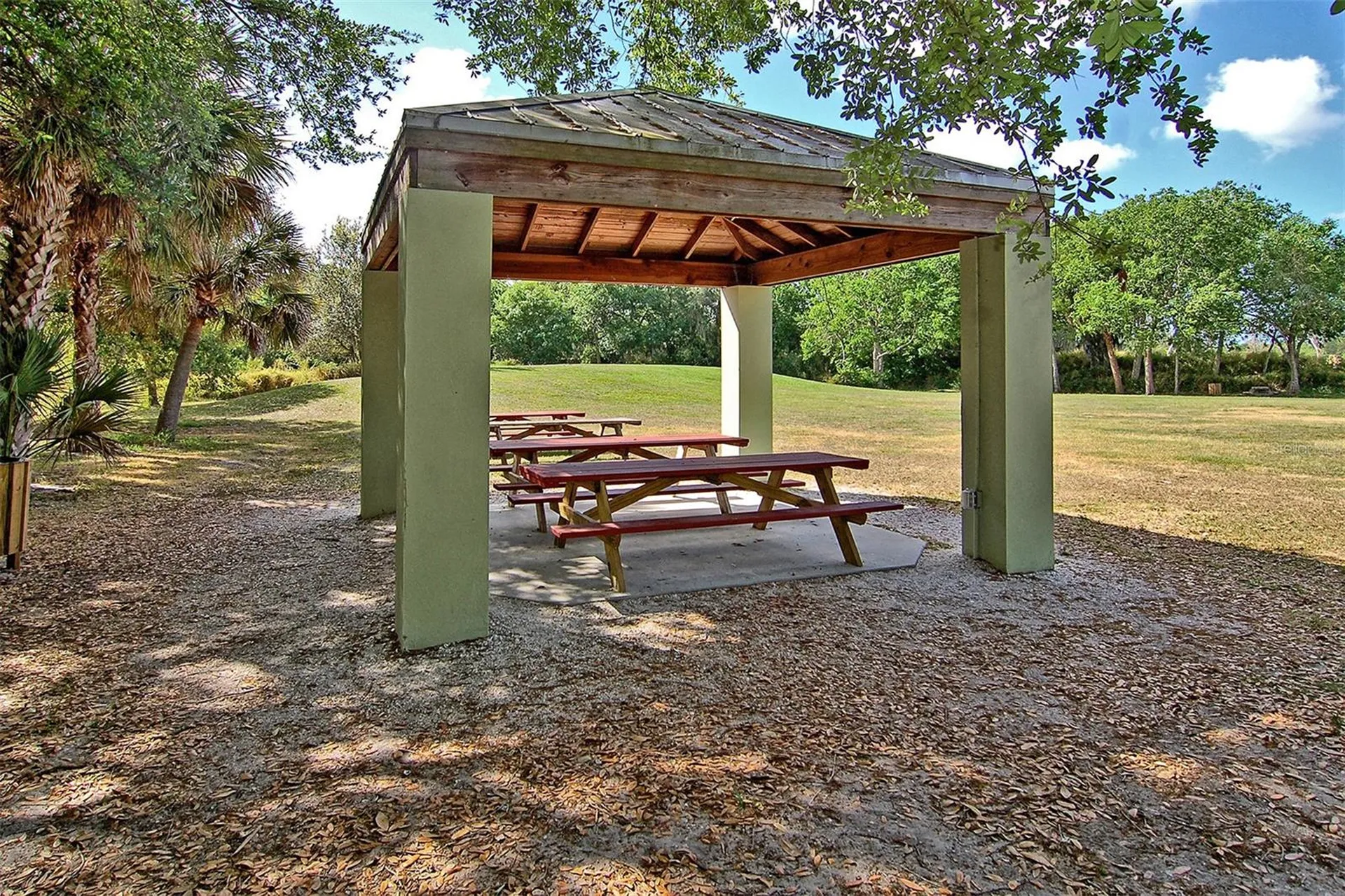 2481 S Scarlet Oak Court Sarasota FL 34232