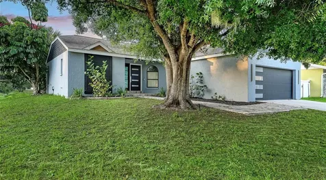 2481 S Scarlet Oak Court Sarasota FL 34232