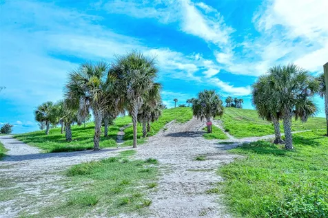 2481 S Scarlet Oak Court Sarasota FL 34232