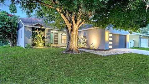 2481 S Scarlet Oak Court Sarasota FL 34232