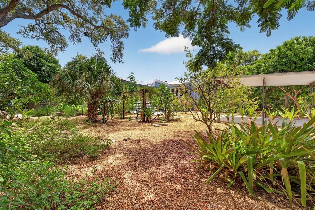 2809 Fleeman Road Palm Harbor FL 34683