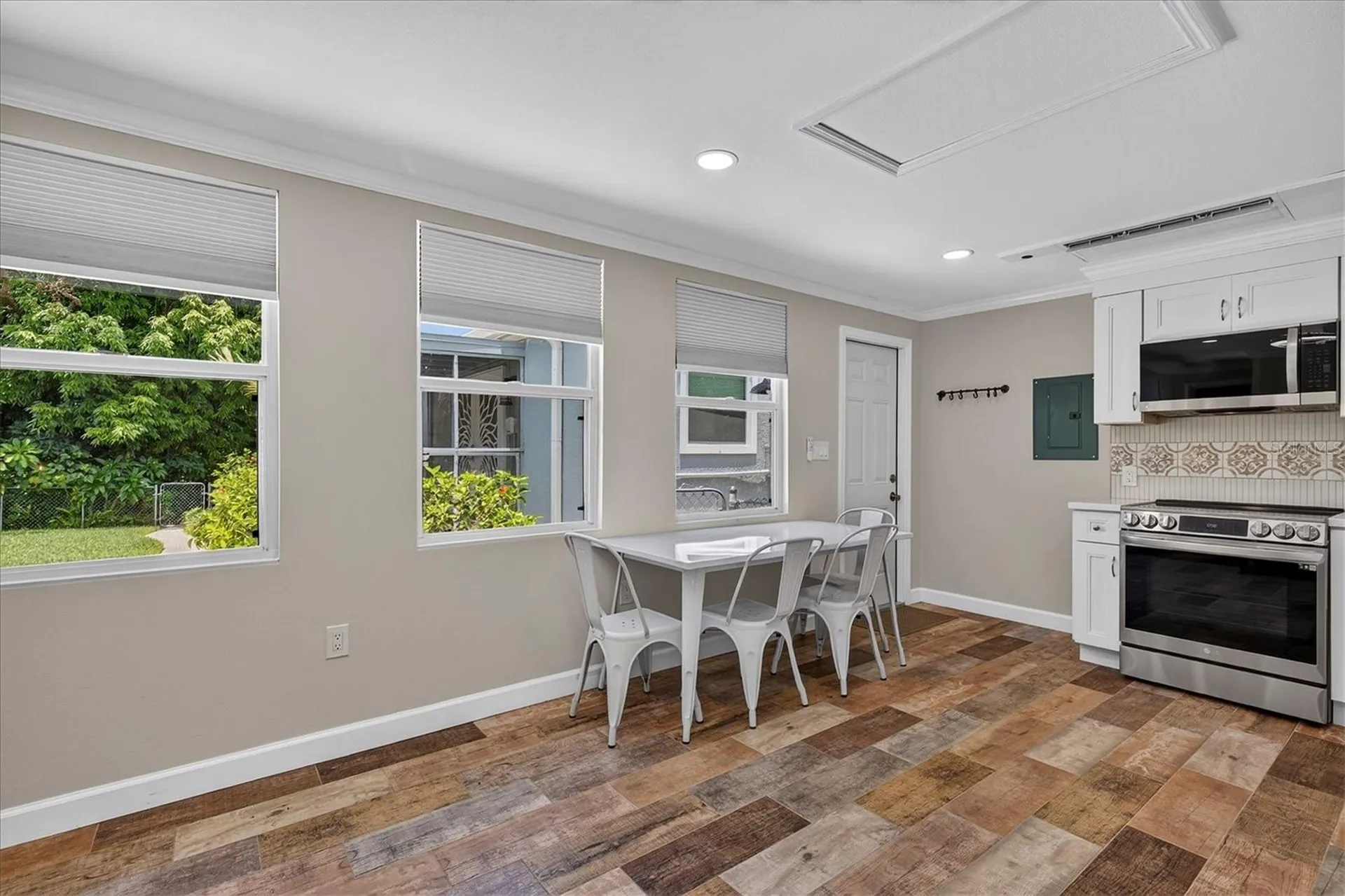 2809 Fleeman Road Palm Harbor FL 34683