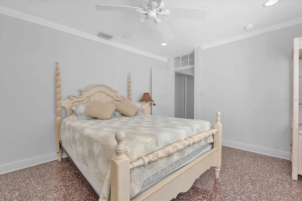 16102 4th Street E Redington Beach FL 33708