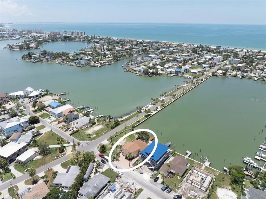 16102 4th Street E Redington Beach FL 33708