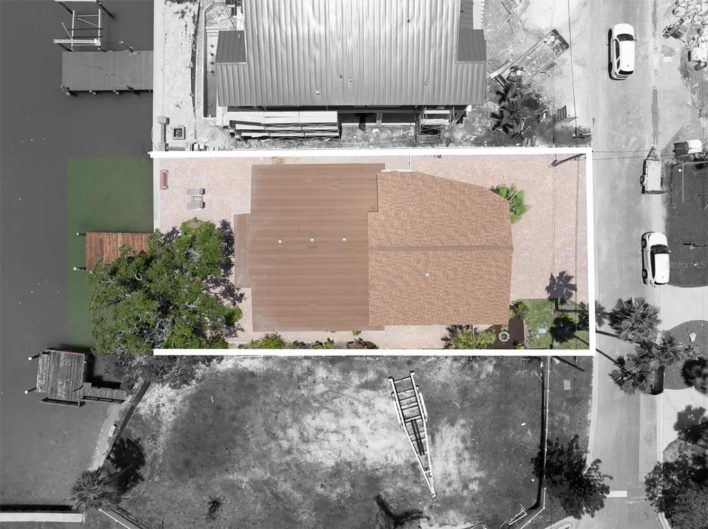 16102 4th Street E Redington Beach FL 33708