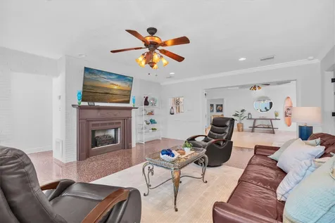 16102 4th Street E Redington Beach FL 33708