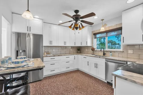 16102 4th Street E Redington Beach FL 33708