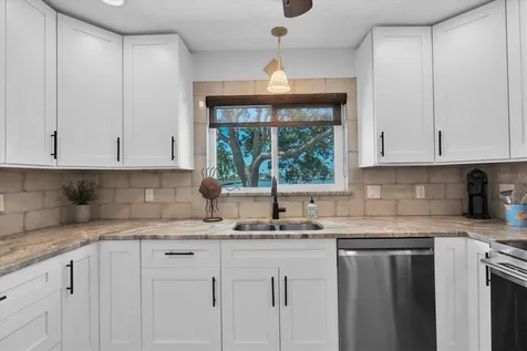 16102 4th Street E Redington Beach FL 33708