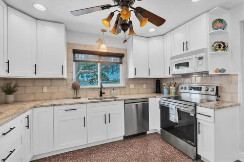 16102 4th Street E Redington Beach FL 33708