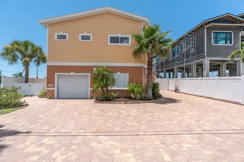 16102 4th Street E Redington Beach FL 33708