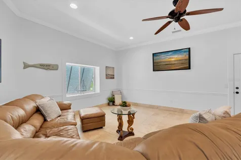 16102 4th Street E Redington Beach FL 33708