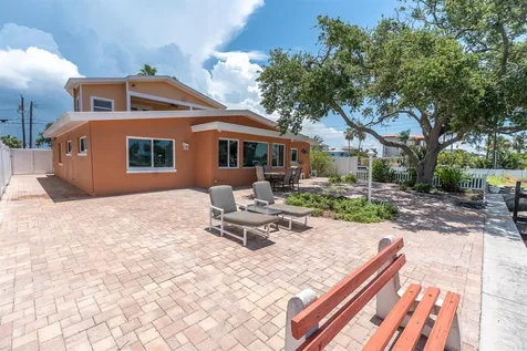 16102 4th Street E Redington Beach FL 33708