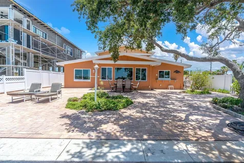 16102 4th Street E Redington Beach FL 33708
