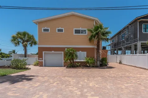 16102 4th Street E Redington Beach FL 33708