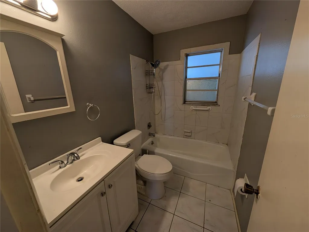 285 S Mccall Road Englewood FL 34223