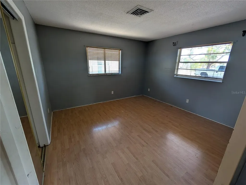 285 S Mccall Road Englewood FL 34223