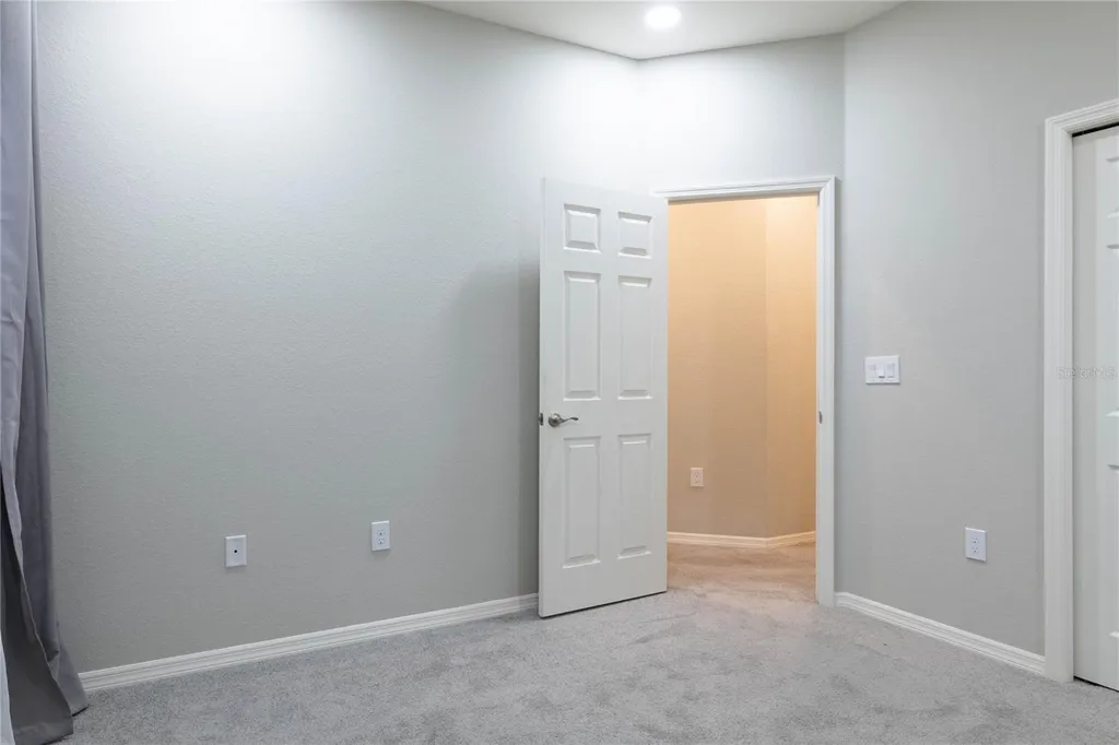 1069 Montgomery Lane Polk City FL 33868