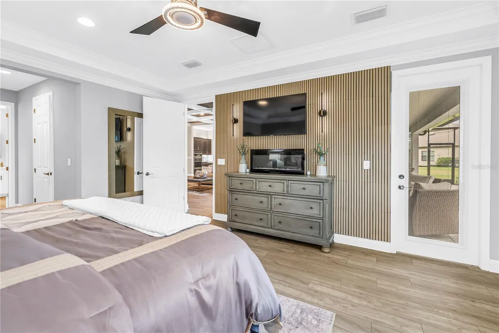 9279 Warm Springs Parrish FL 34219