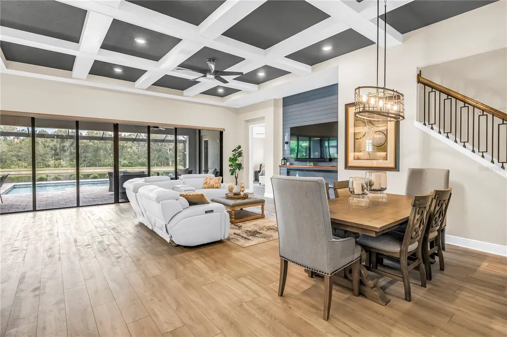 9279 Warm Springs Parrish FL 34219
