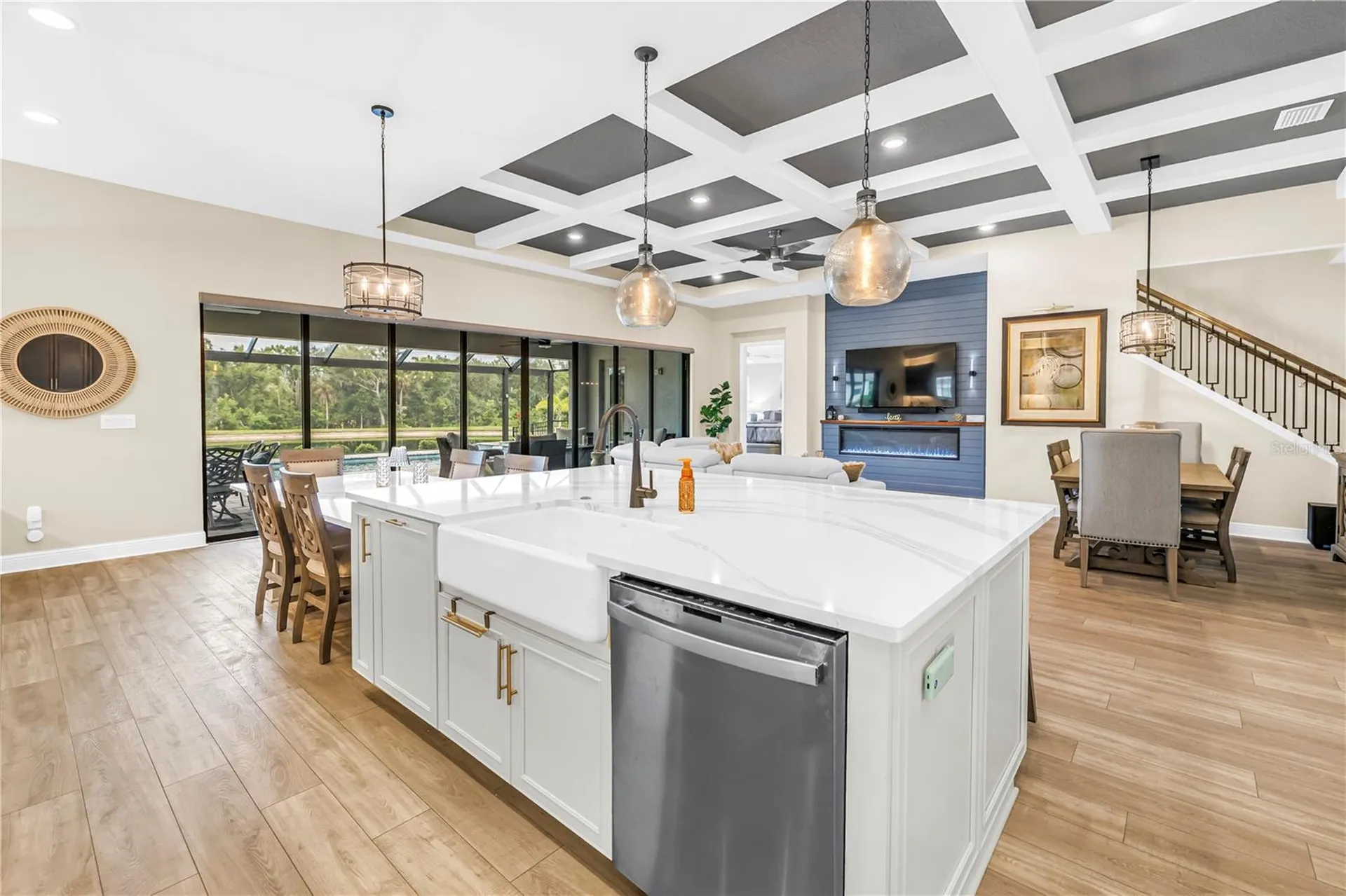 9279 Warm Springs Parrish FL 34219