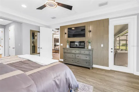 9279 Warm Springs Parrish FL 34219