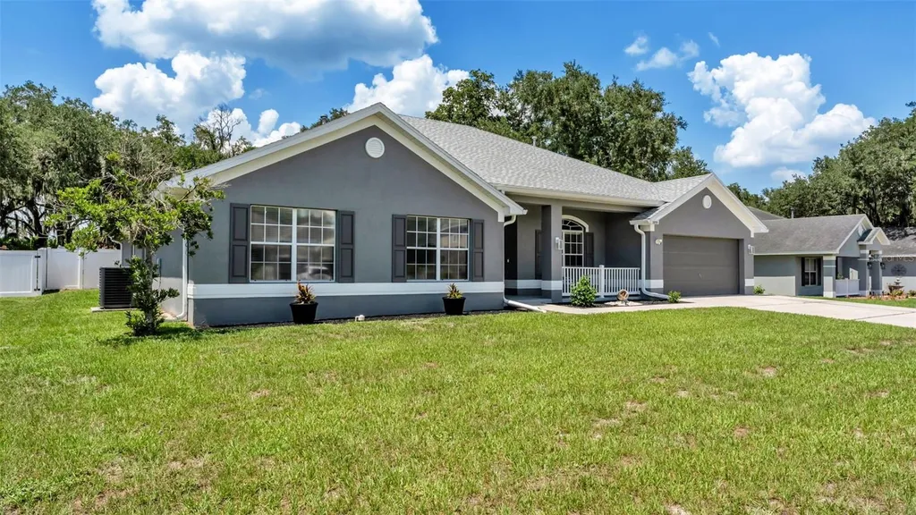 2855 Blackwater Oaks Drive Mulberry FL 33860