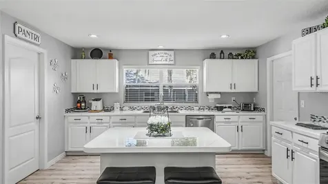 2855 Blackwater Oaks Drive Mulberry FL 33860