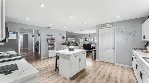 2855 Blackwater Oaks Drive Mulberry FL 33860