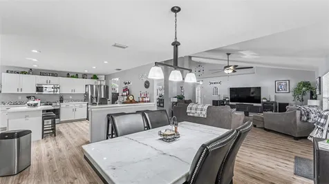 2855 Blackwater Oaks Drive Mulberry FL 33860