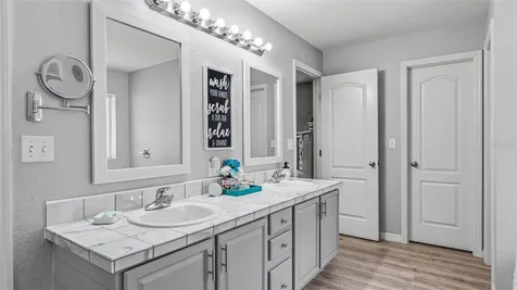 2855 Blackwater Oaks Drive Mulberry FL 33860