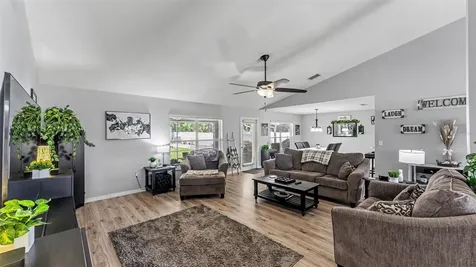 2855 Blackwater Oaks Drive Mulberry FL 33860