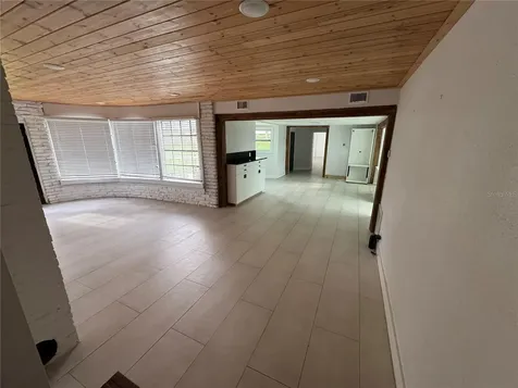 812 Tropical Drive Bradenton FL 34208