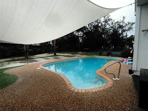 812 Tropical Drive Bradenton FL 34208