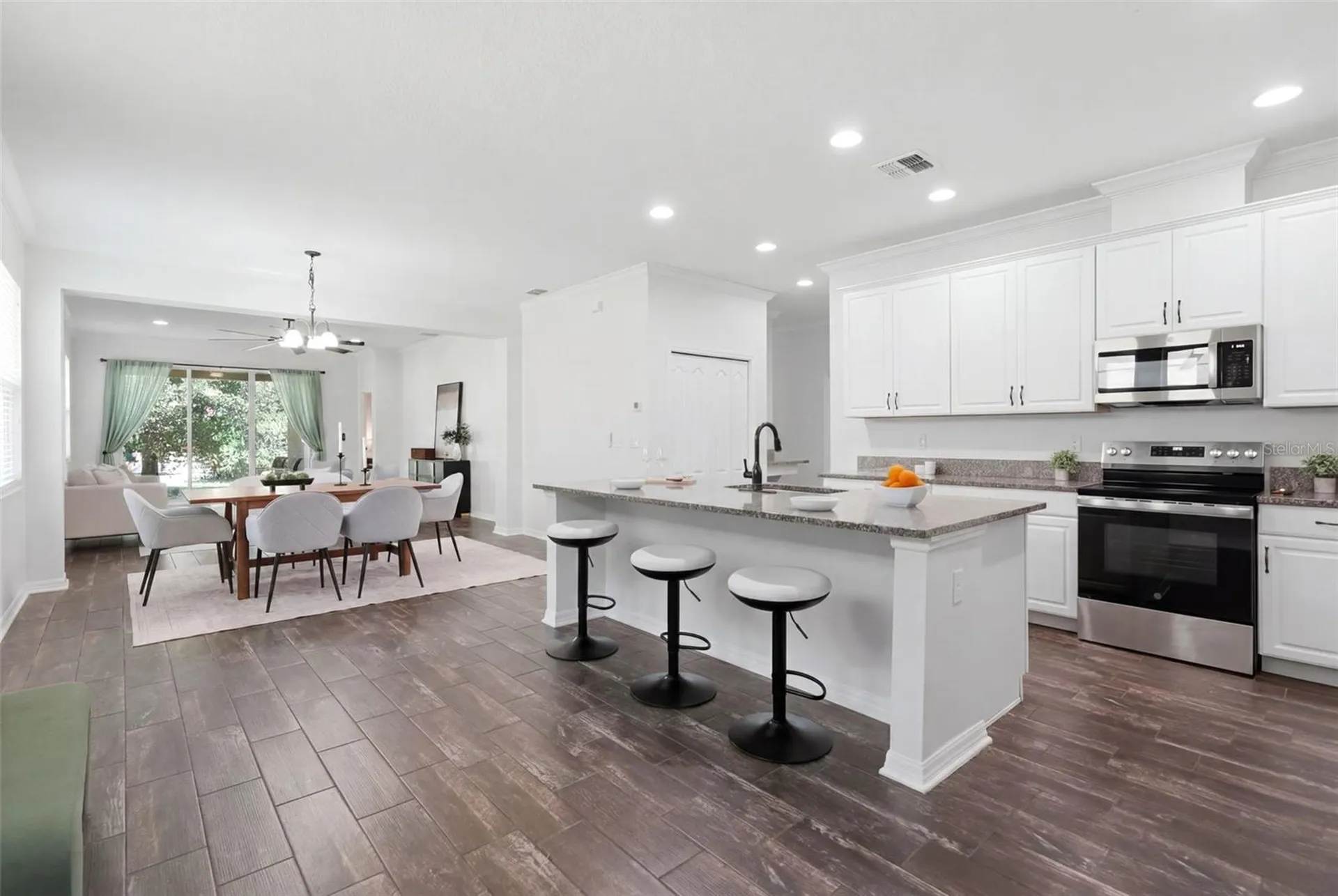 1061 Cosmos Way Oviedo FL 32766