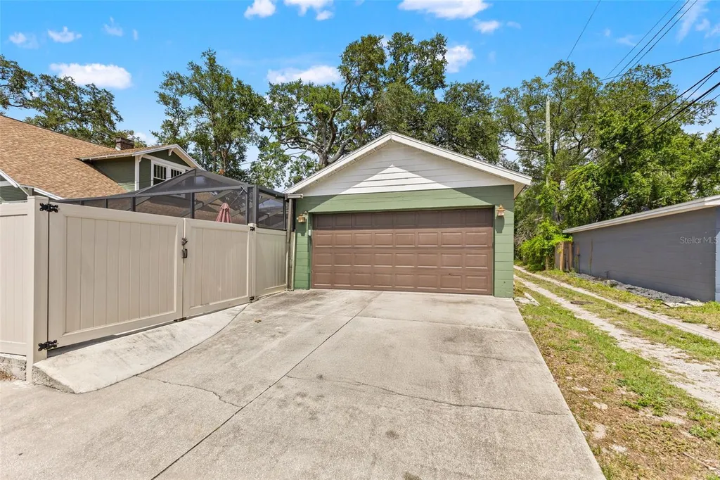 120 W Comanche Avenue Tampa FL 33604