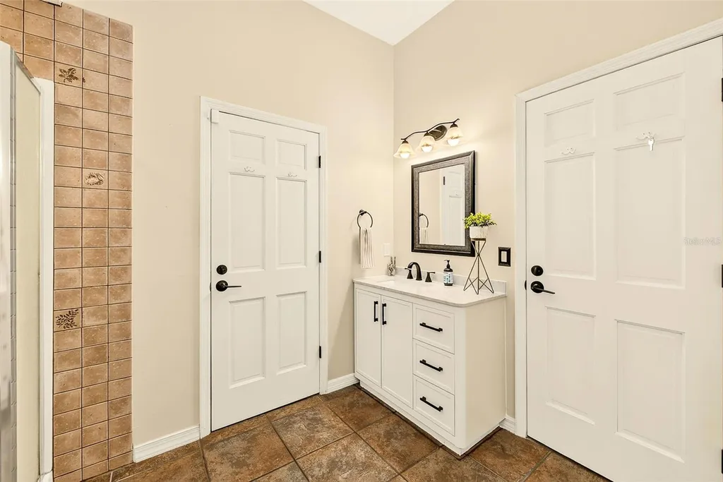 807 Centerbrook Drive Brandon FL 33511