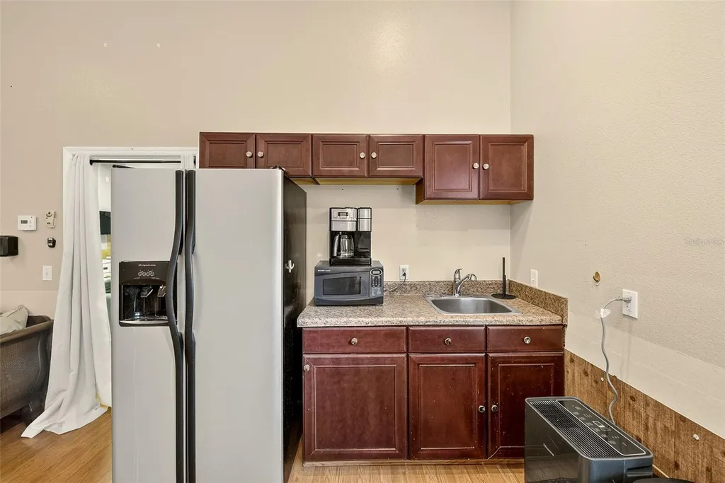 807 Centerbrook Drive Brandon FL 33511