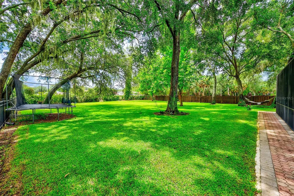 807 Centerbrook Drive Brandon FL 33511