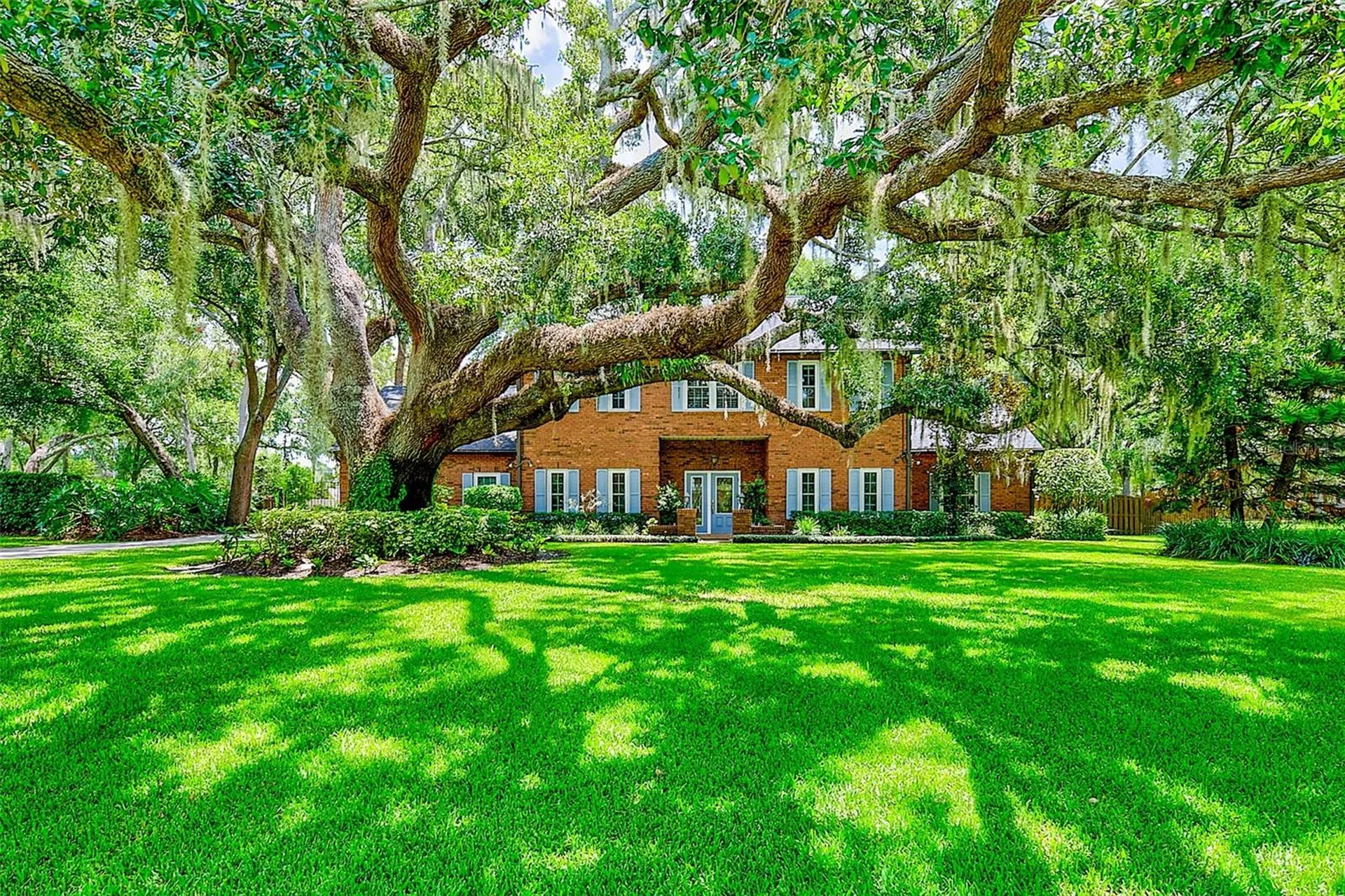 807 Centerbrook Drive Brandon FL 33511