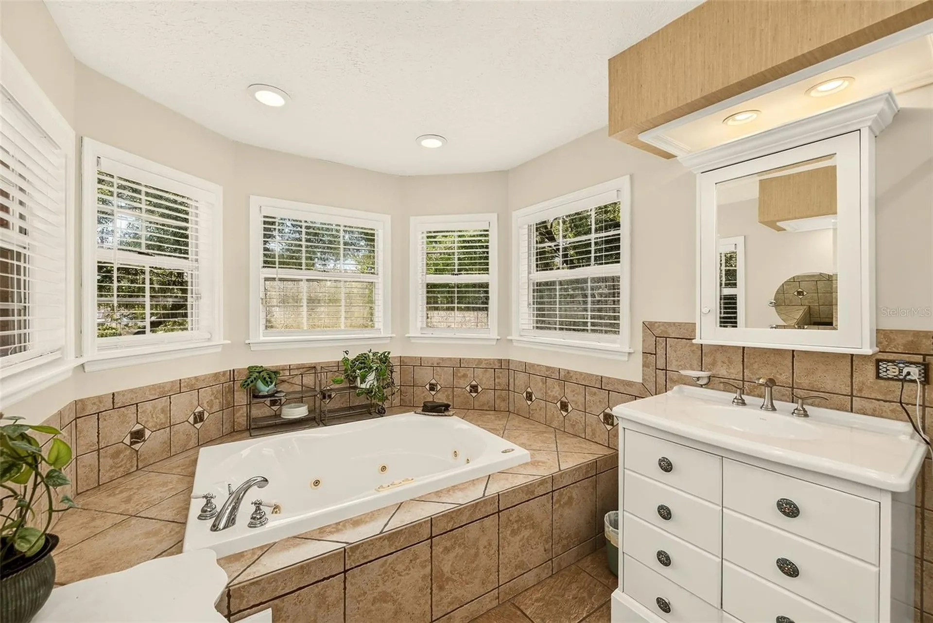 807 Centerbrook Drive Brandon FL 33511