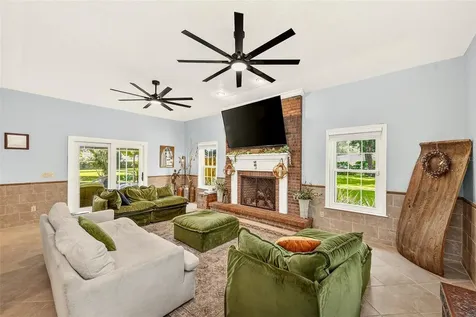 807 Centerbrook Drive Brandon FL 33511