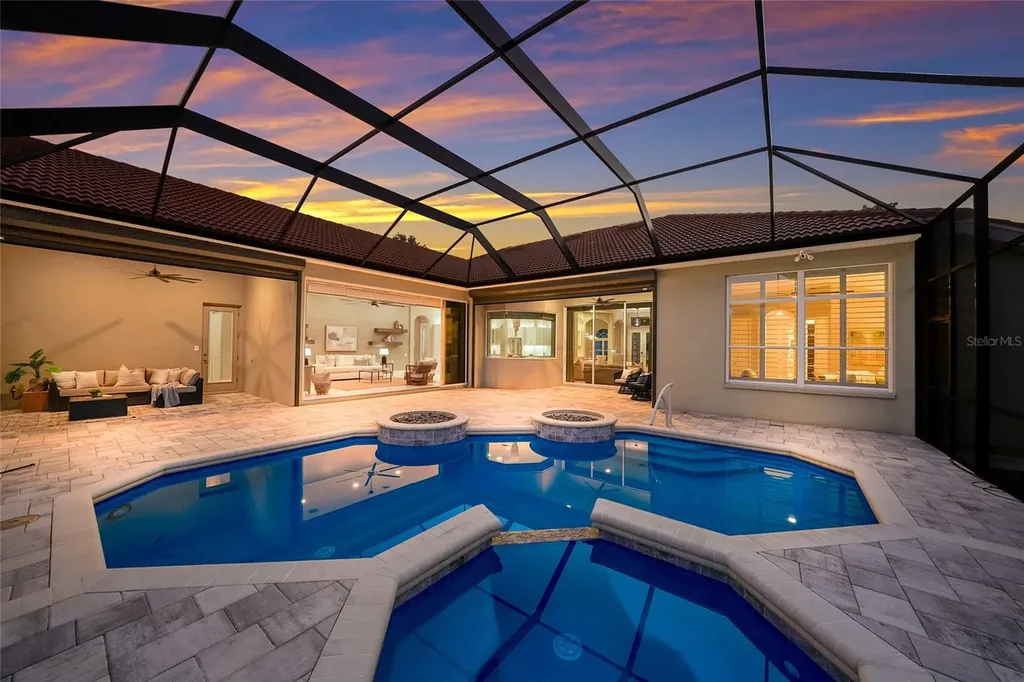 8122 Lone Tree Glen Lakewood Ranch FL 34202