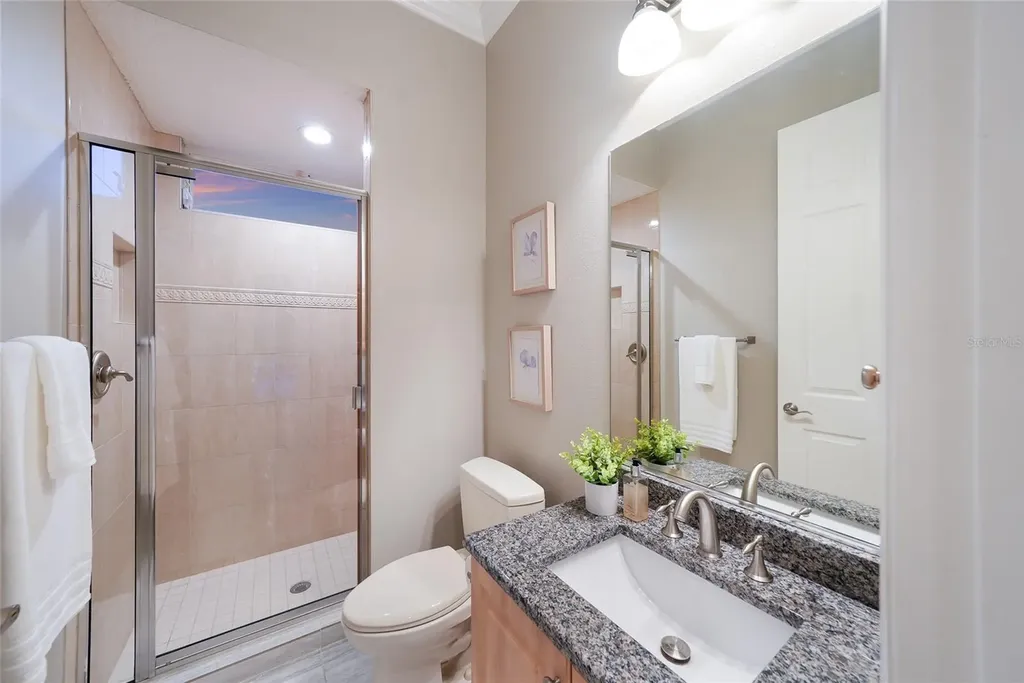 8122 Lone Tree Glen Lakewood Ranch FL 34202