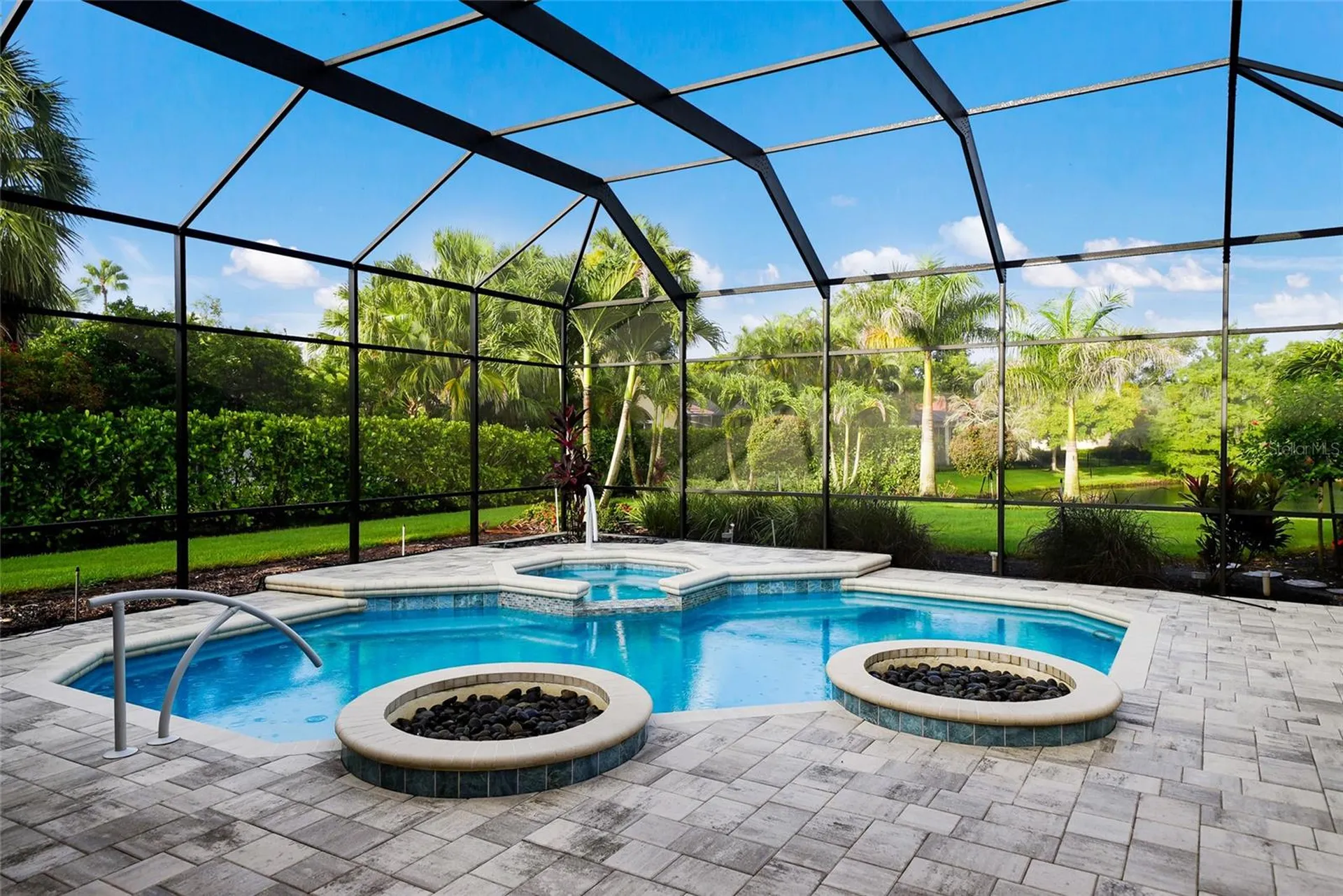 8122 Lone Tree Glen Lakewood Ranch FL 34202