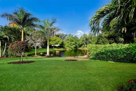 8122 Lone Tree Glen Lakewood Ranch FL 34202