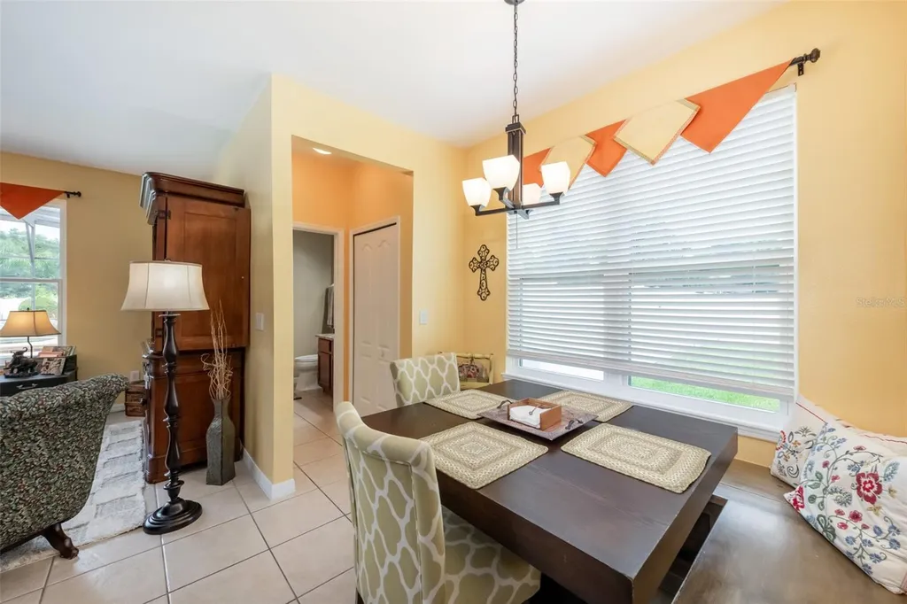 407 Osprey Lakes Circle Oviedo FL 32766