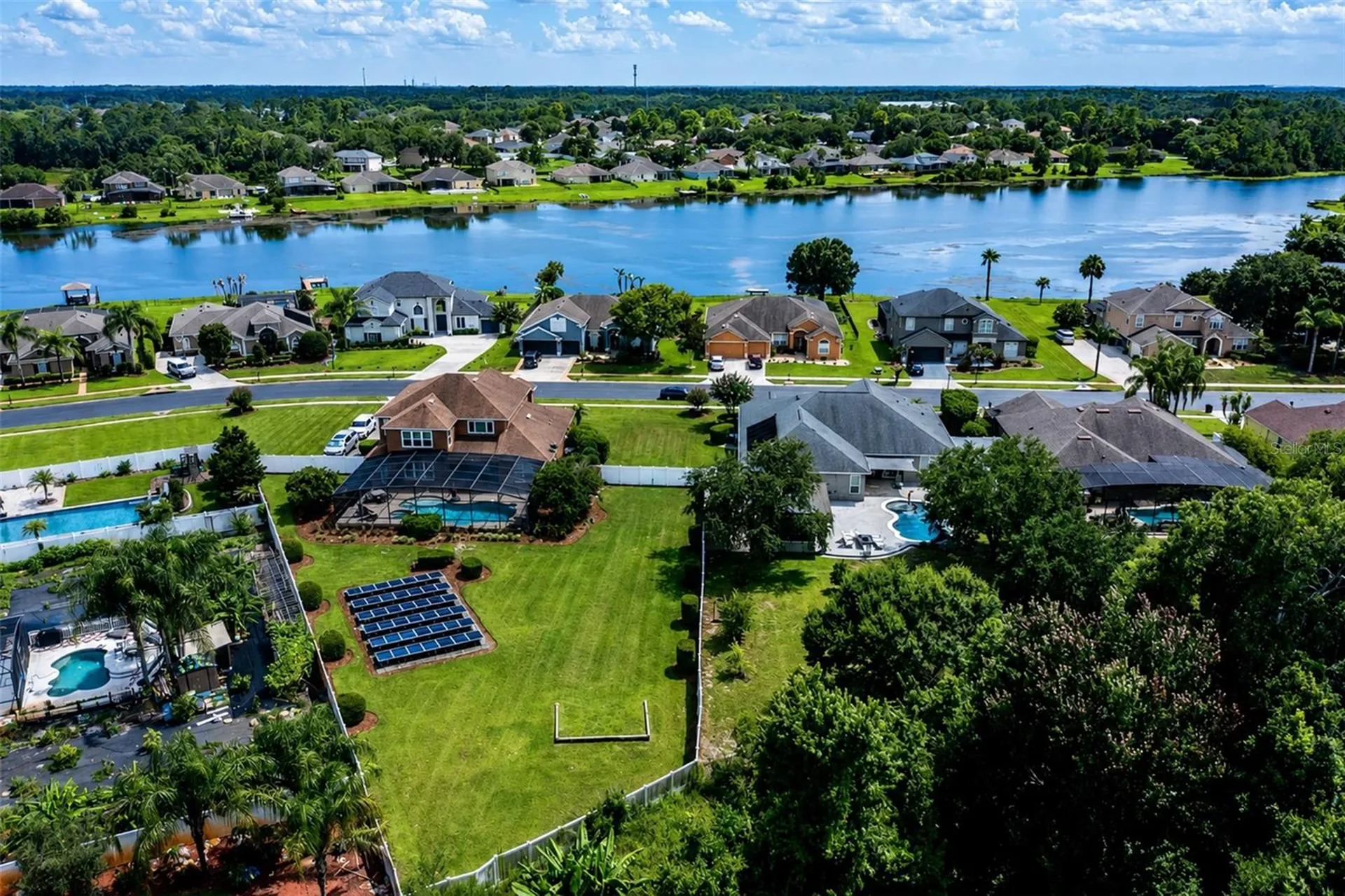 407 Osprey Lakes Circle Oviedo FL 32766