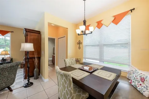 407 Osprey Lakes Circle Oviedo FL 32766