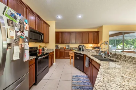 407 Osprey Lakes Circle Oviedo FL 32766